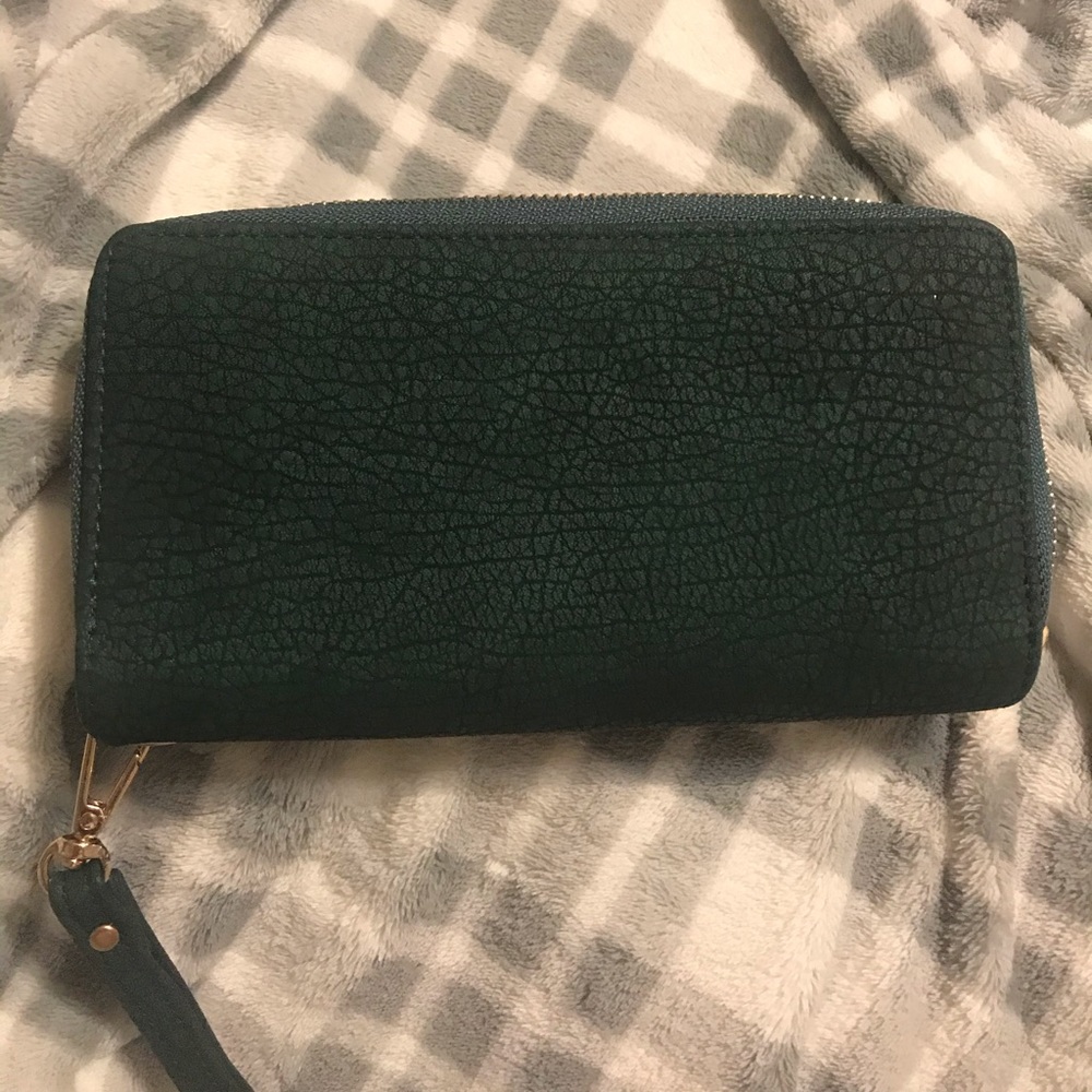 GREEN BIG WALLET